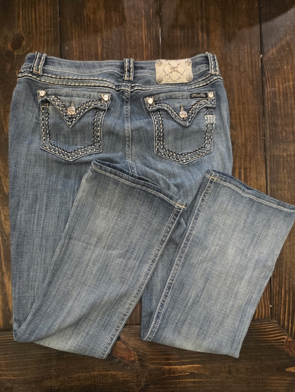 Miss Me Women's Light Blue Embroidered Back Pocket Jeans